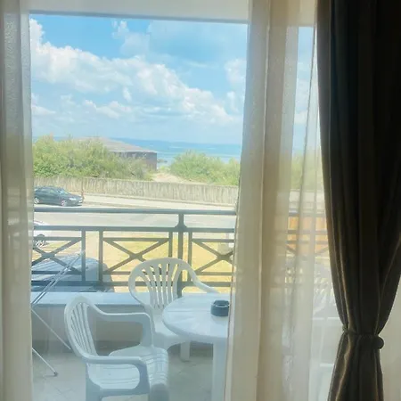 Appartement Golden Sea View New *
