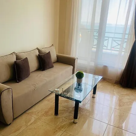Apartment Golden Sea View New Pomorie