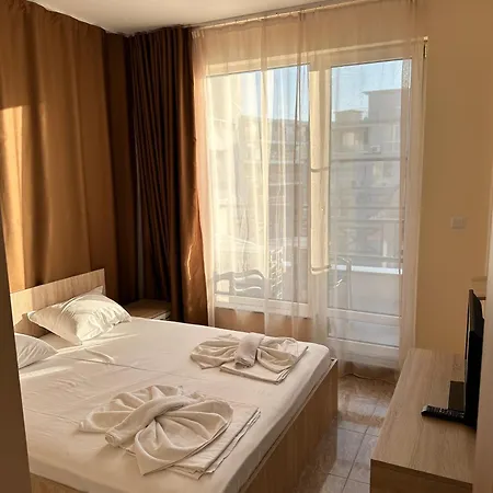 Golden Sea View New