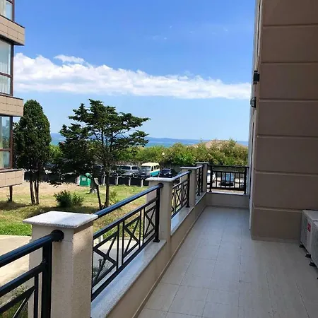 Appartement Golden Sea View New